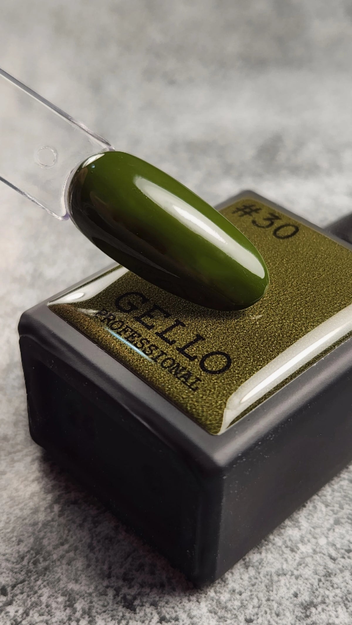 לק ג'ל ג'לו צבע ירוק זית כהה GELLO #30