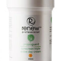 קרם יום Triple Effect Propioguard עם הגנה 250 מ״ל | Renew Cosmetics – תמונת אריזת המוצר
