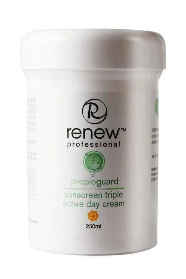 קרם יום Triple Effect Propioguard עם הגנה 250 מ״ל | Renew Cosmetics – תמונת אריזת המוצר